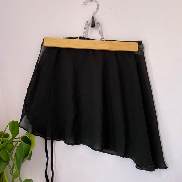 Ballet skirt - Picture 1 of 4